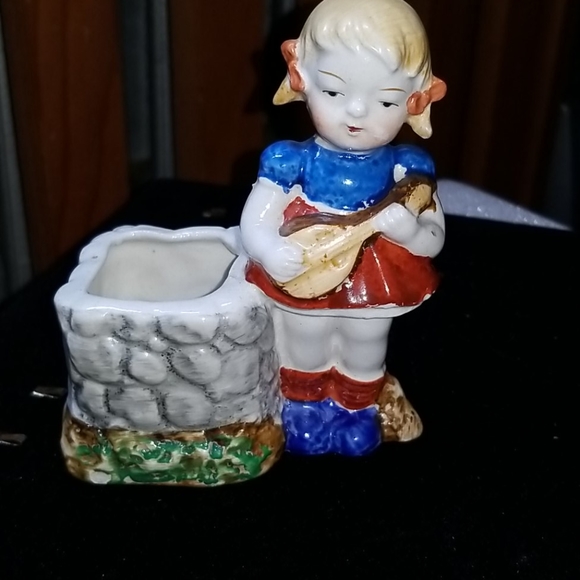 Occupied Japan Girl Ceramic Small Planter - Picture 1 of 5